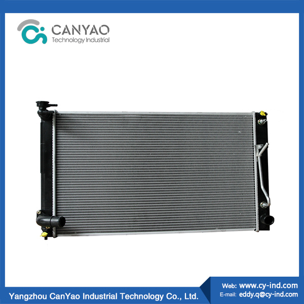 Radiador de aluminio del sistema de refrigeración del coche para Toyota
